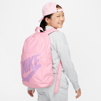 NIKE公式】ナイキ エレメンタル キッズバックパック (20L).オンライン